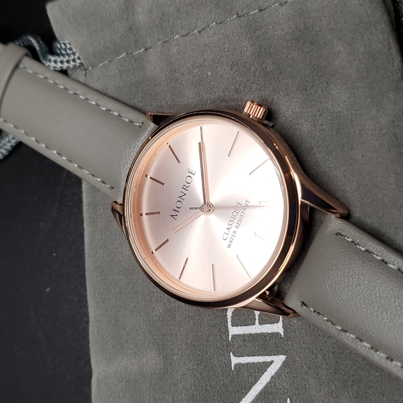 NEW! Monroé Watches SOLÉROSE -CHARCOAL LEATHER w/Dust Cover-FFF Box Summer 2022 - Picture 2 of 3